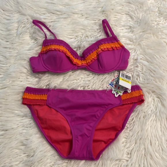 BECCA Two piece swim top is medium brand new with tags and bottom is large - Picture 7 of 16